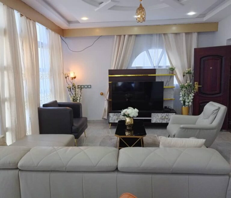 WhatsApp Image 2025-10-24 at 20.12.10 (3)